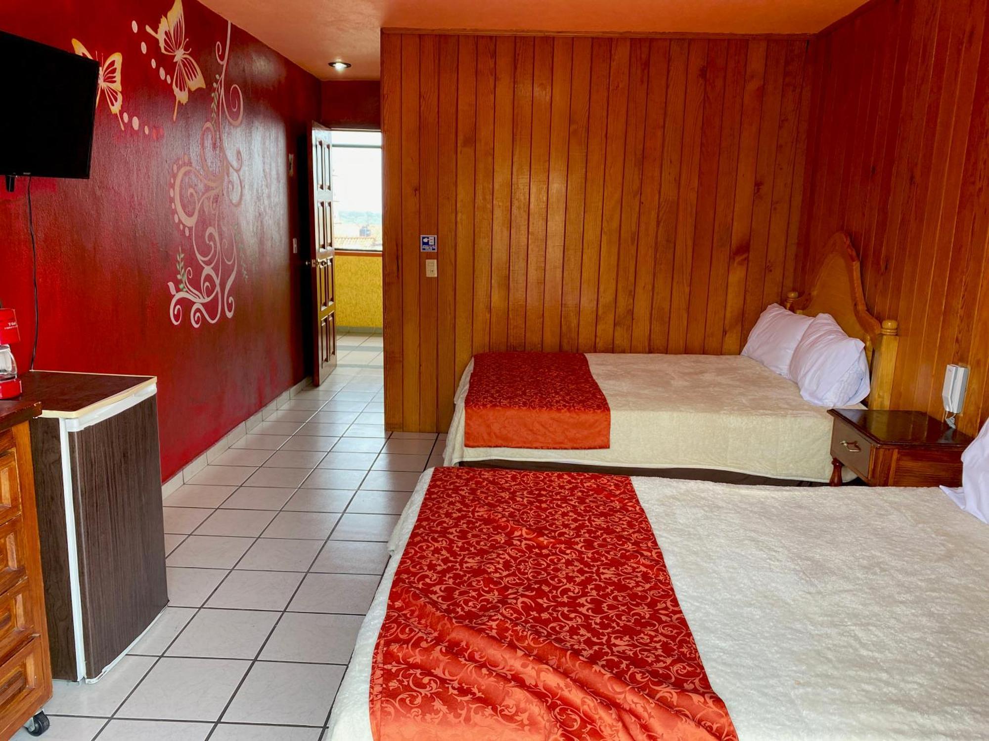 Hotel Real De La Sierra Mazamitla Exteriör bild